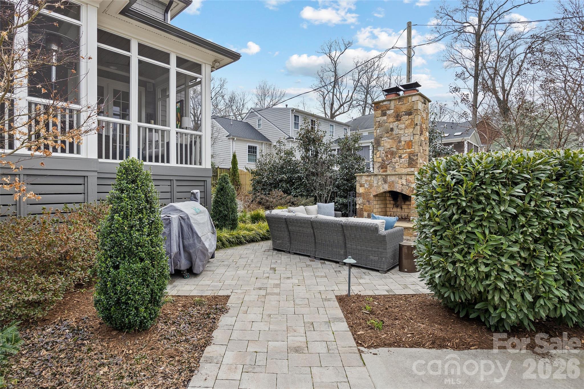 1407 Lilac Road