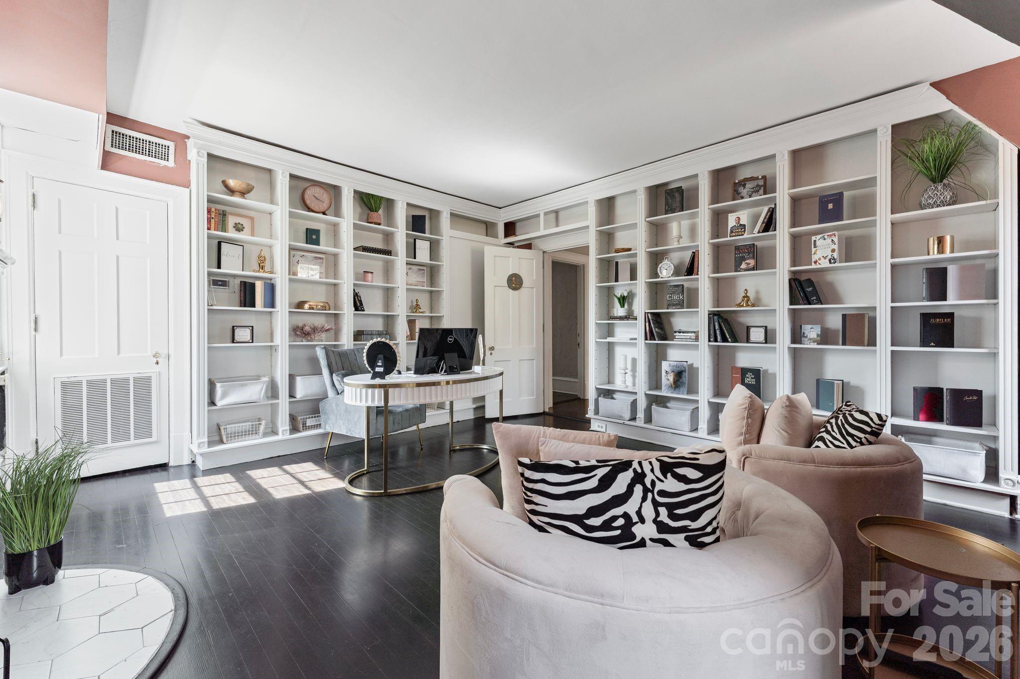 1503 Elm Street