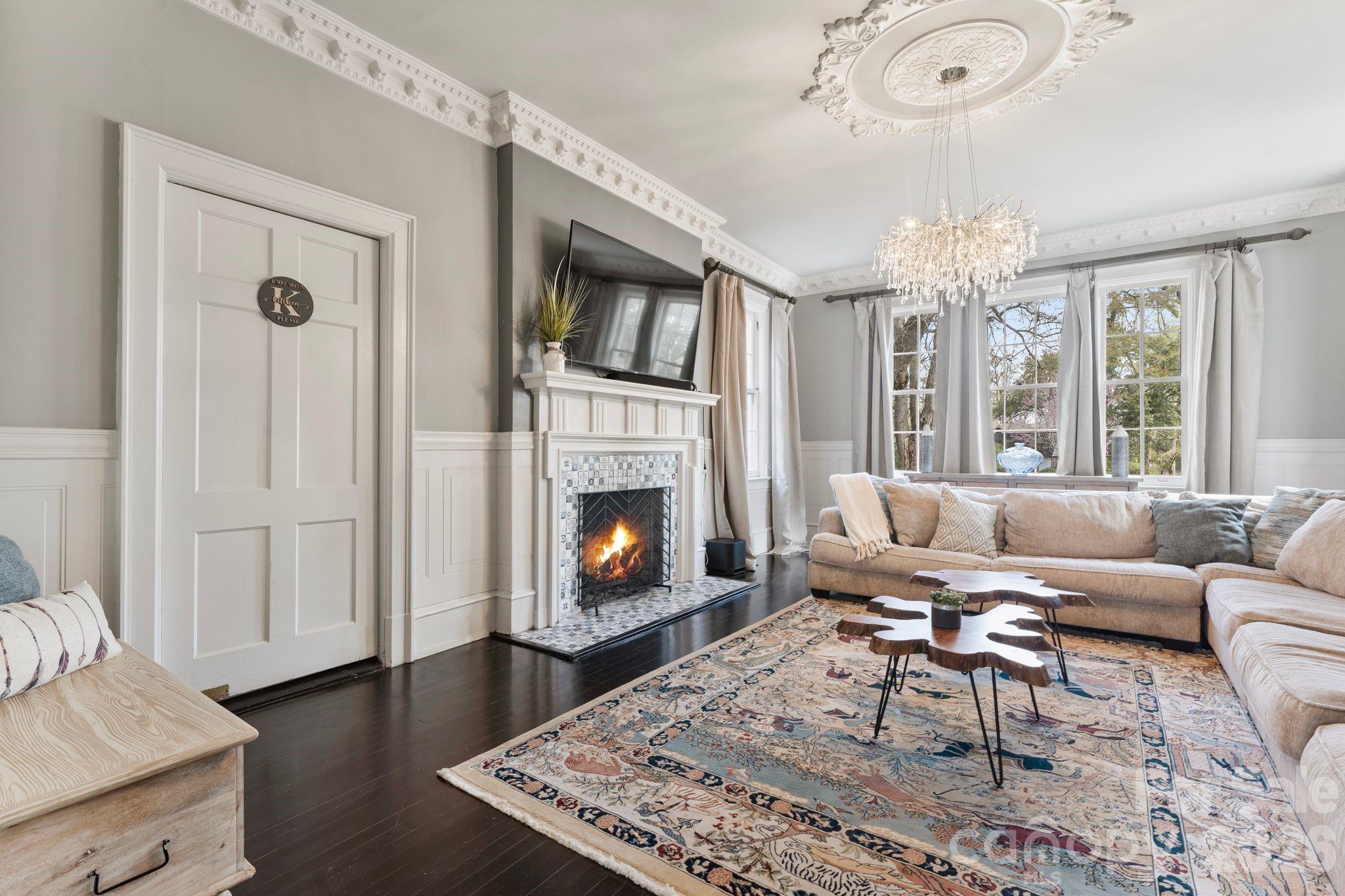 1503 Elm Street