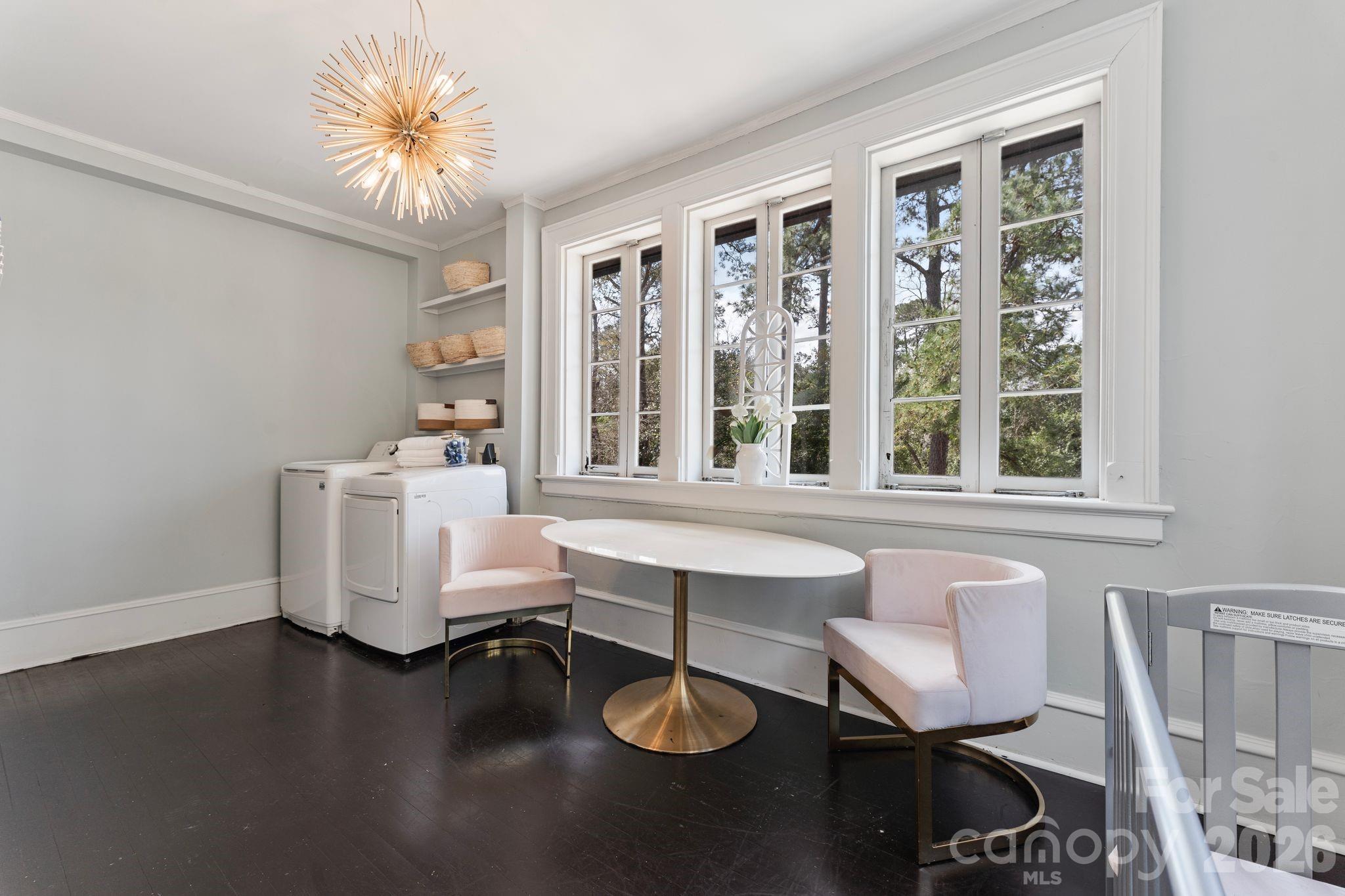 1503 Elm Street