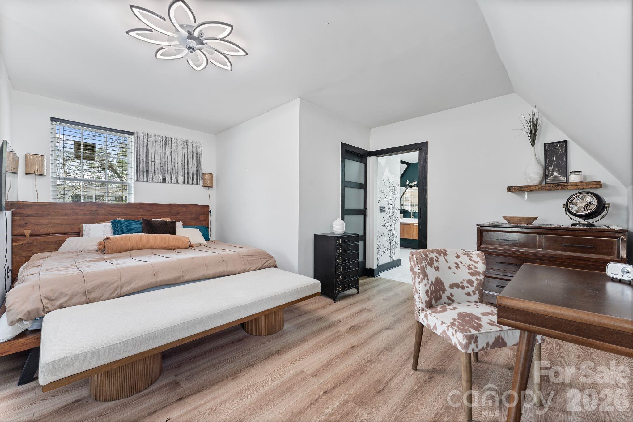 1503 Elm Street