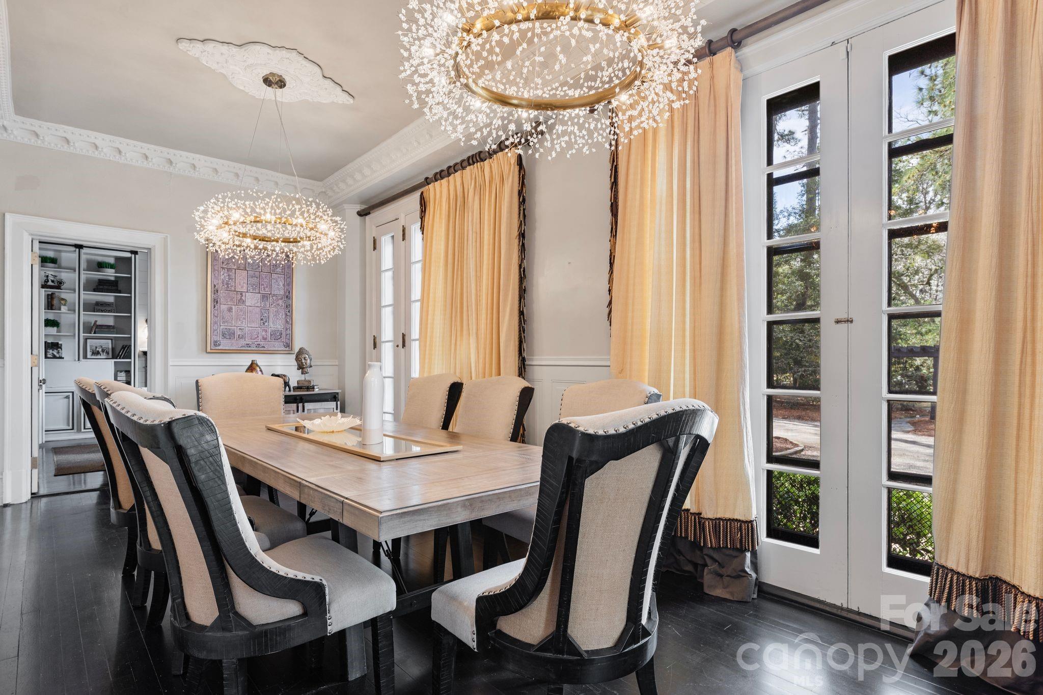 1503 Elm Street