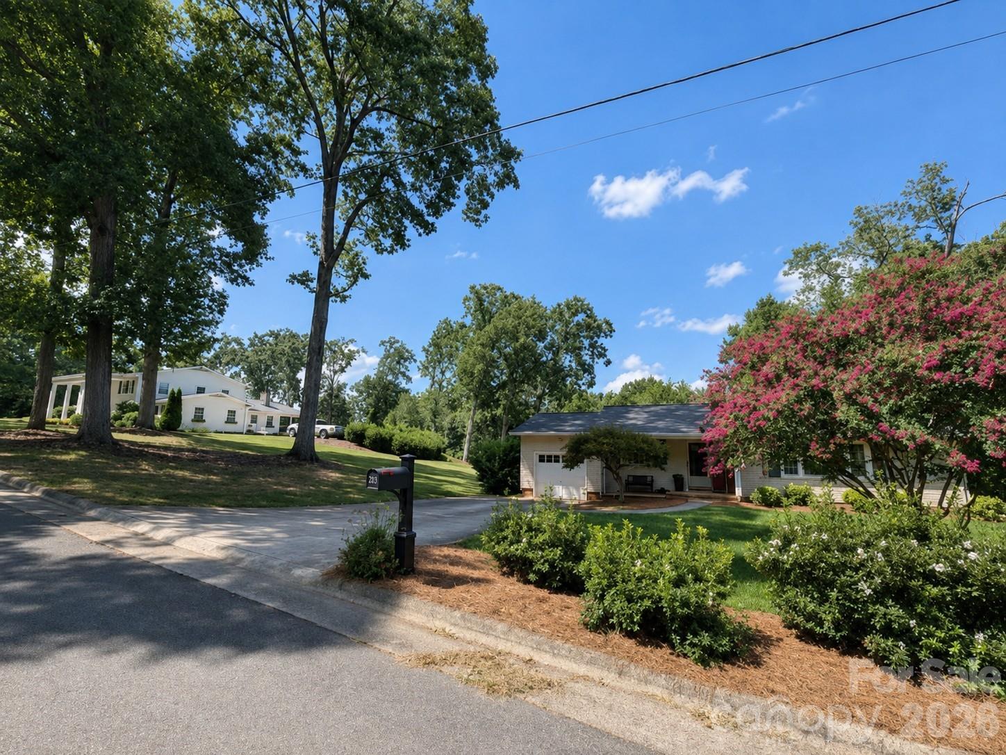 807 Yadkin Street