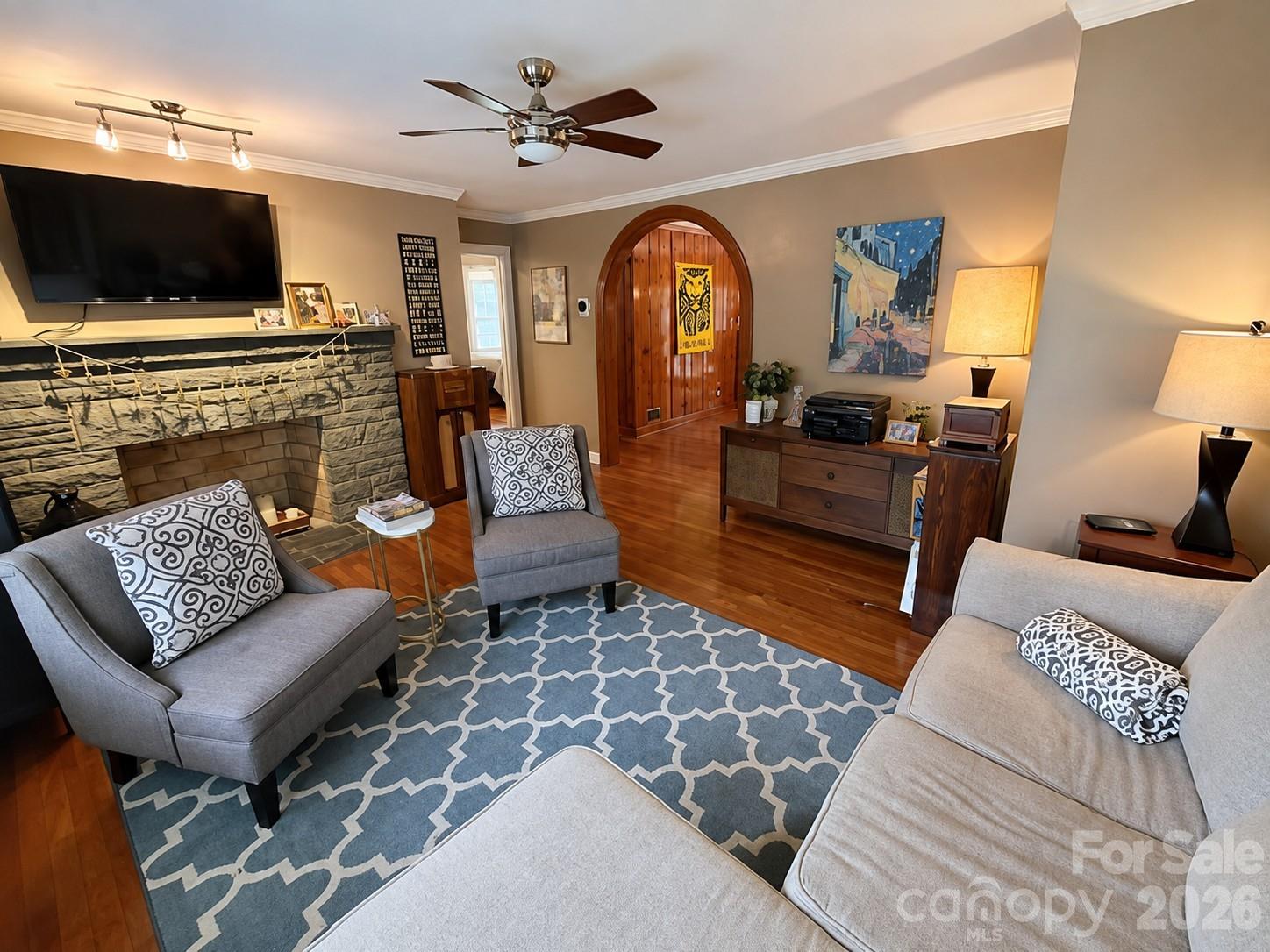 807 Yadkin Street