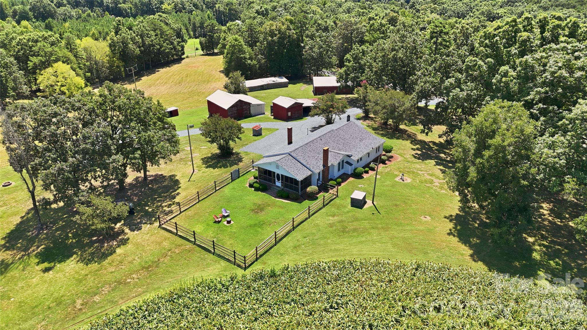 32492 & 32372 Hugh Road