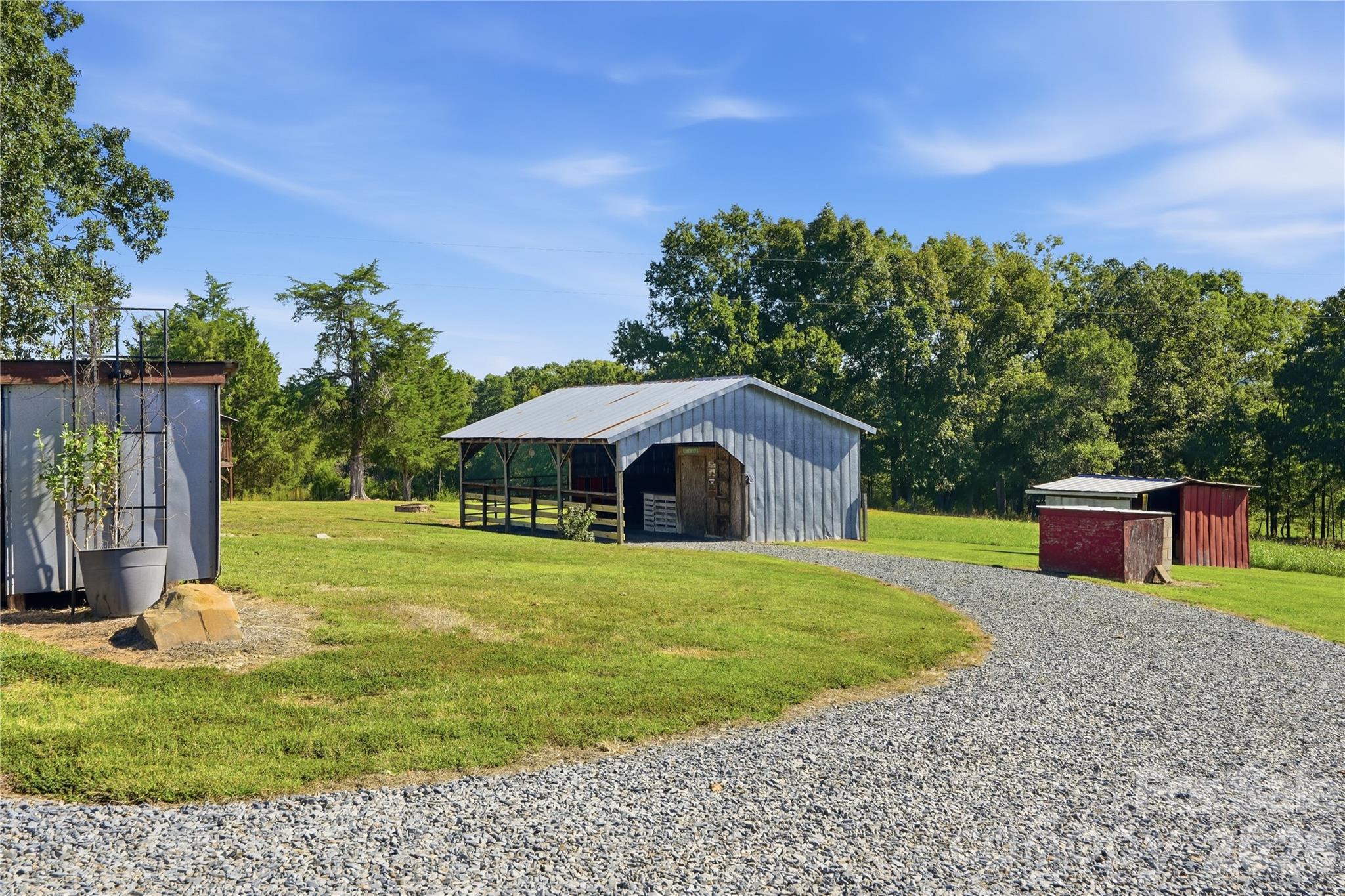 32492 & 32372 Hugh Road