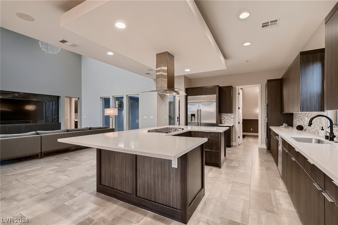 6802 Double Star Street