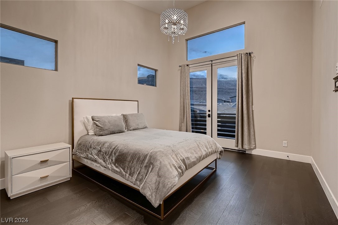 6802 Double Star Street