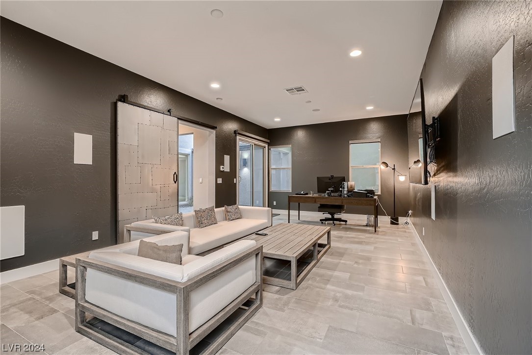 6802 Double Star Street