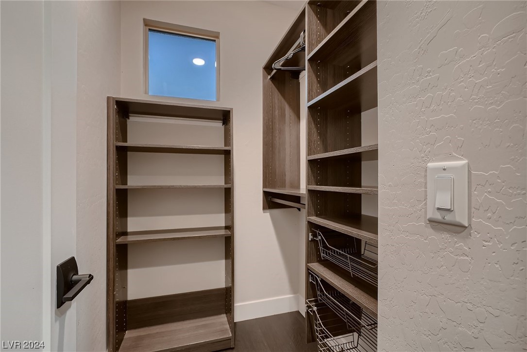 6802 Double Star Street