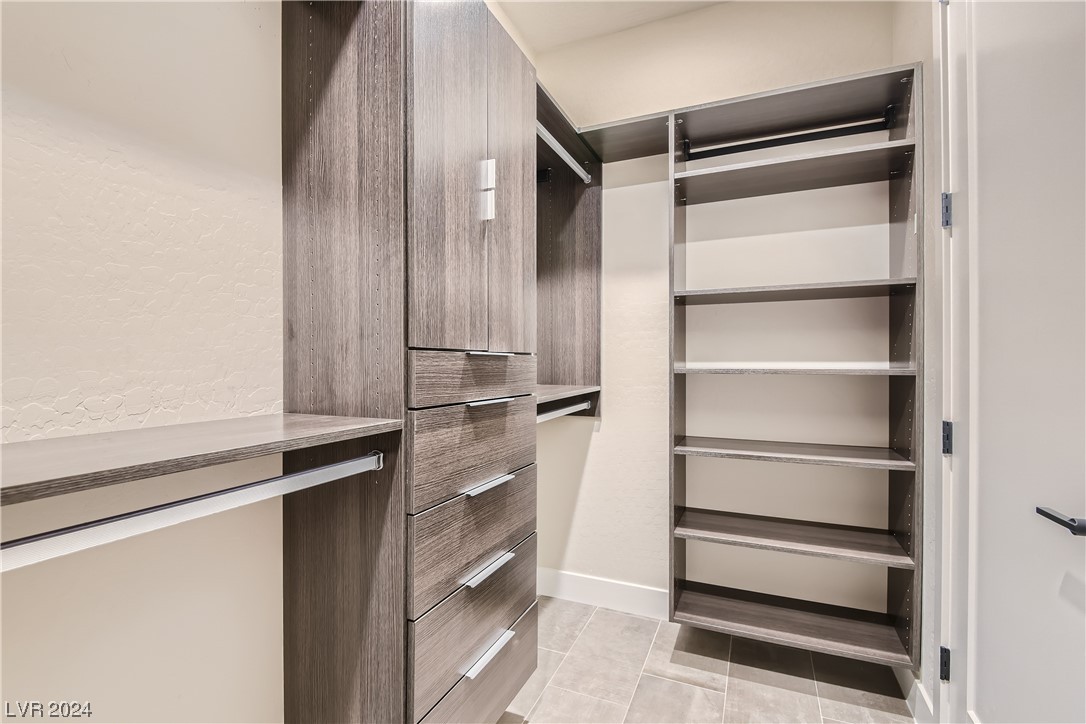 6802 Double Star Street