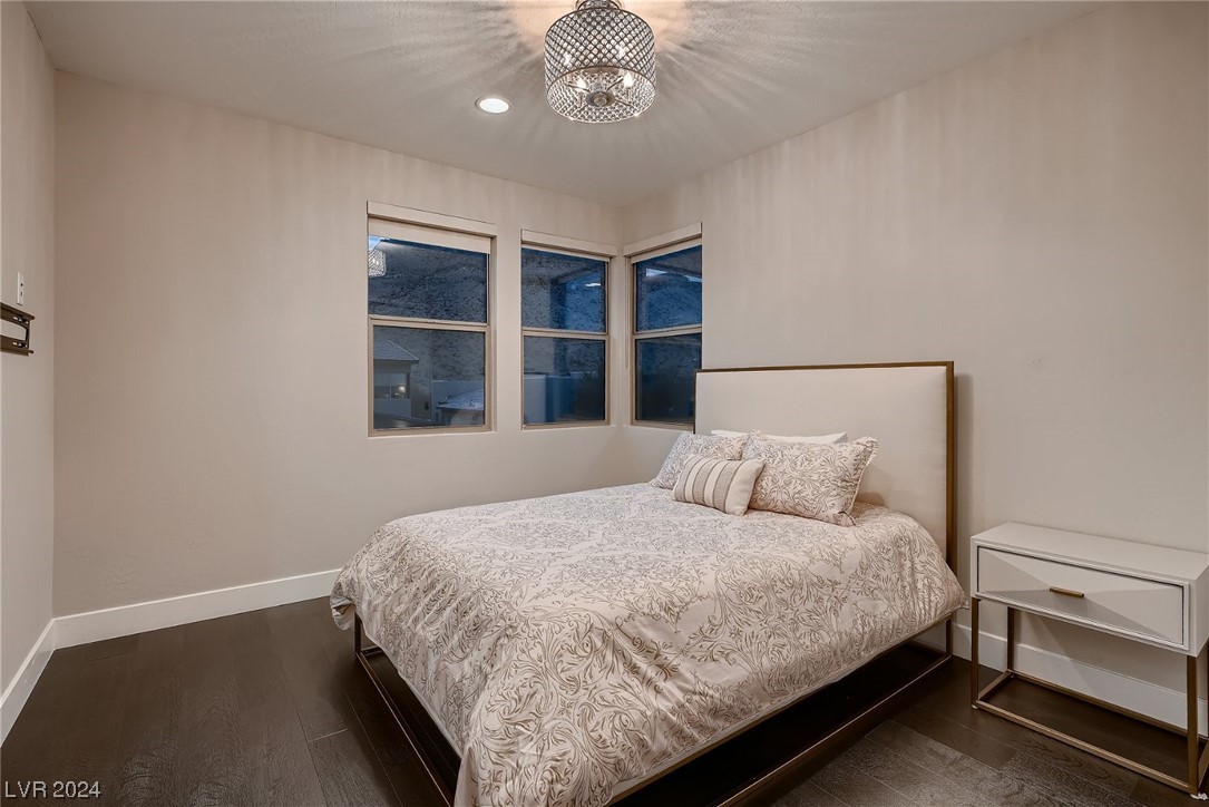 6802 Double Star Street