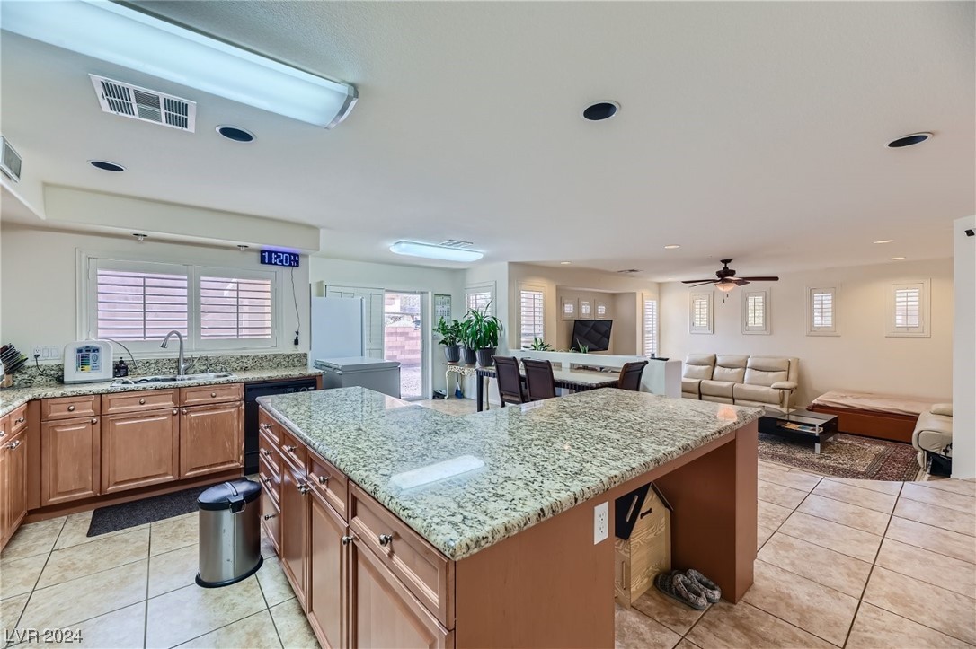 2657 French Roast Place