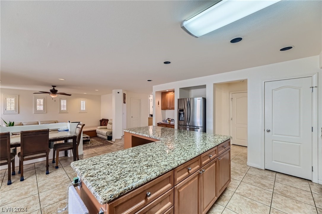 2657 French Roast Place