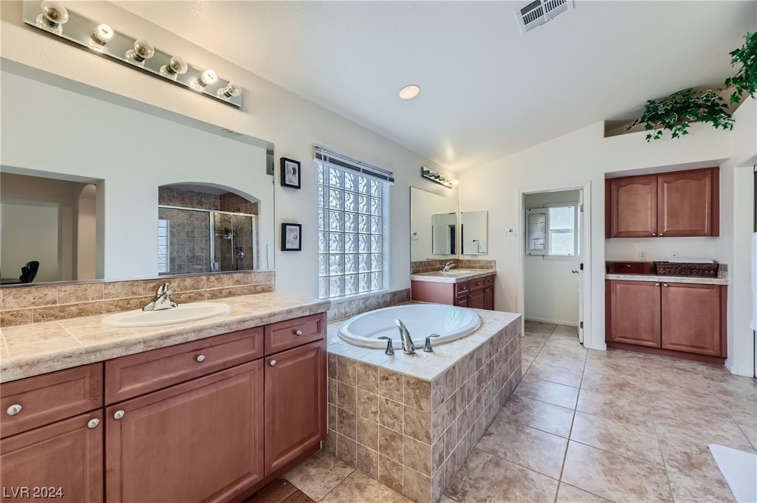 2657 French Roast Place