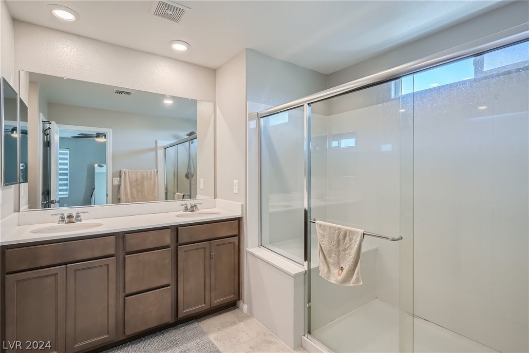 9277 Quartz Hills Avenue