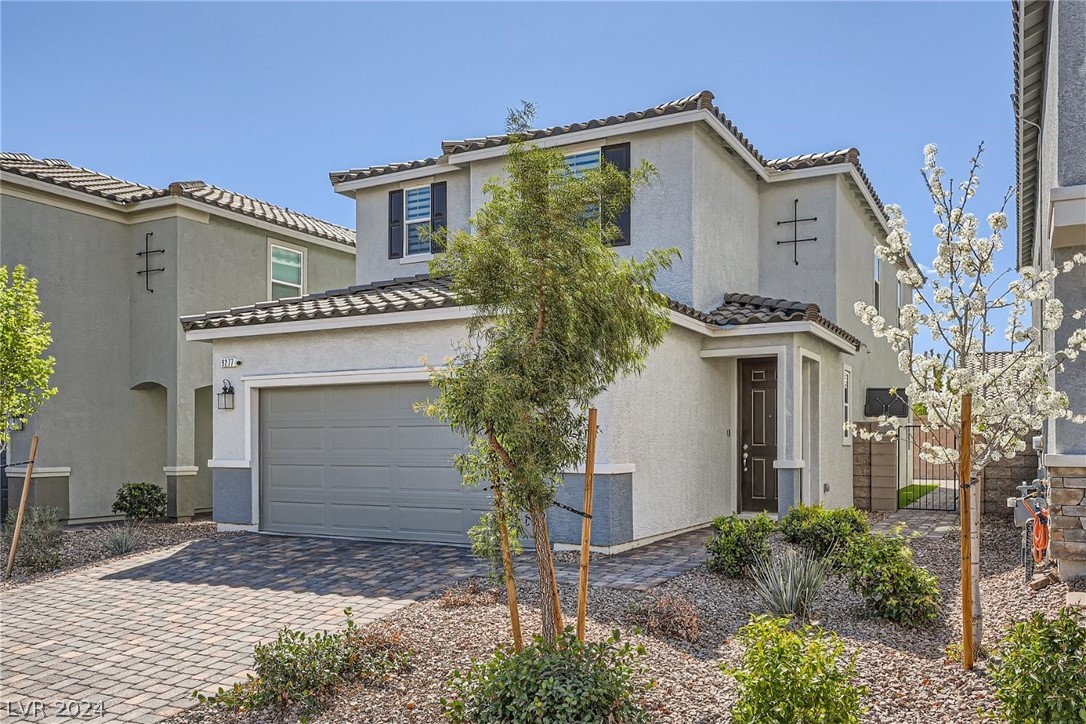 9277 Quartz Hills Avenue