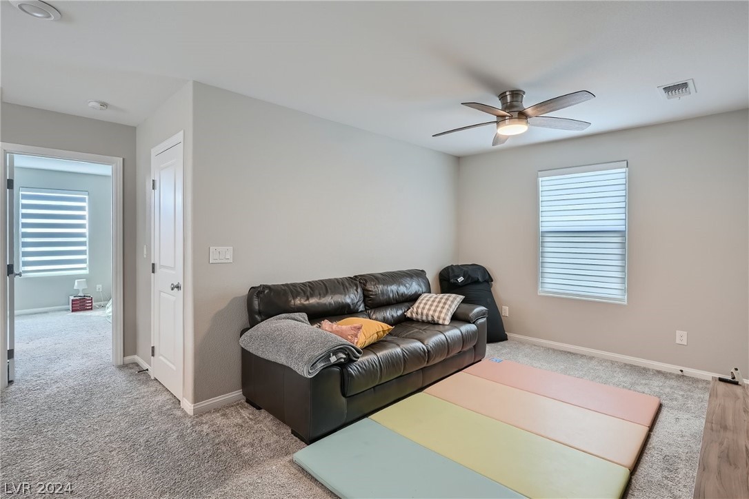 9277 Quartz Hills Avenue