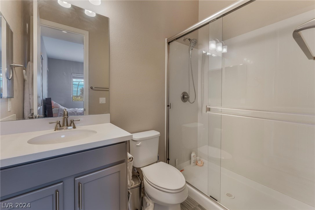 11851 Cogoleto Avenue