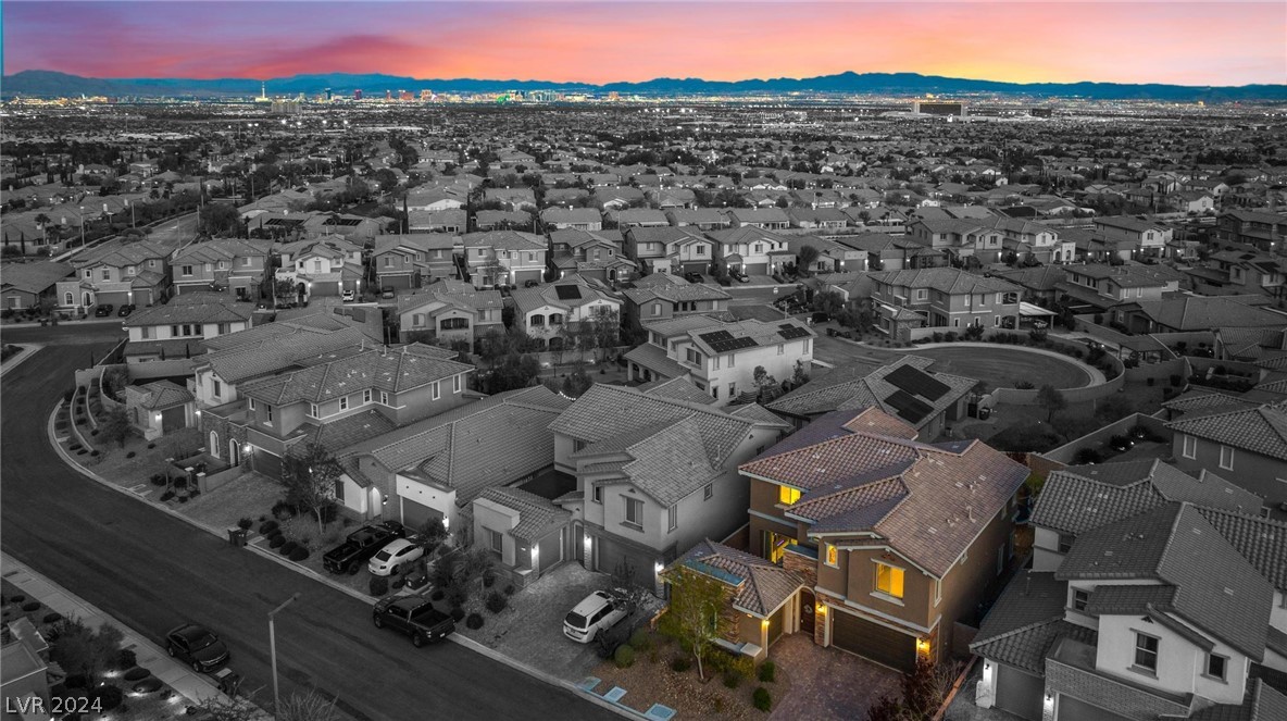 11851 Cogoleto Avenue