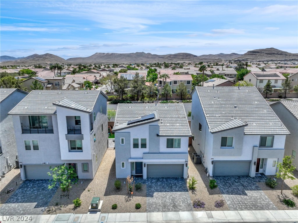 5809 Becklow Gardens Avenue