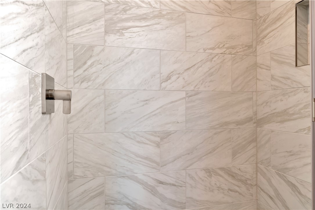 10434 Vista Argento Avenue