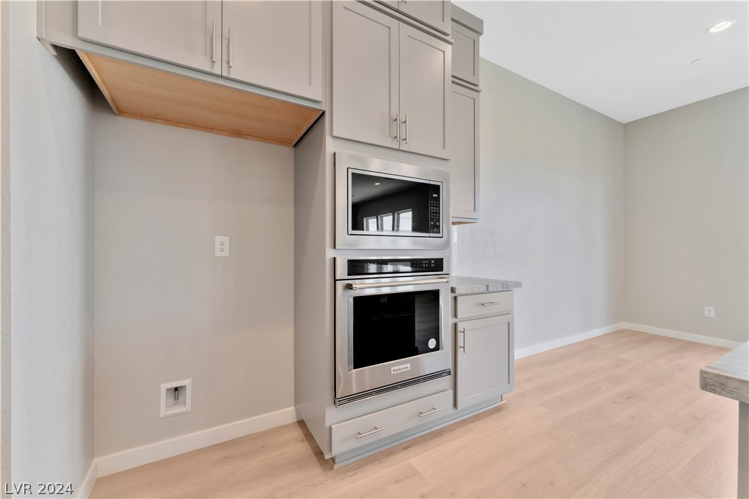 10434 Vista Argento Avenue