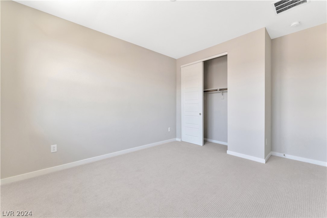 10434 Vista Argento Avenue