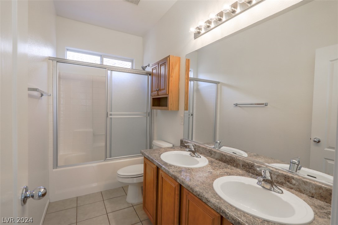 8605 NATURE SCENE Drive