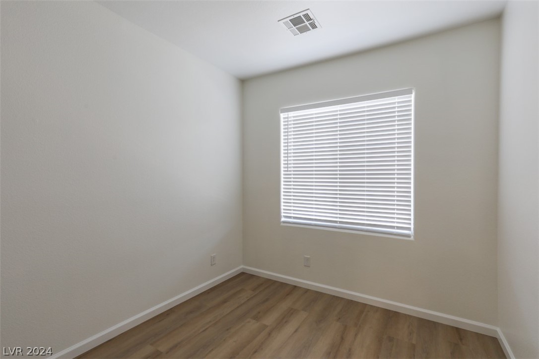 8605 NATURE SCENE Drive