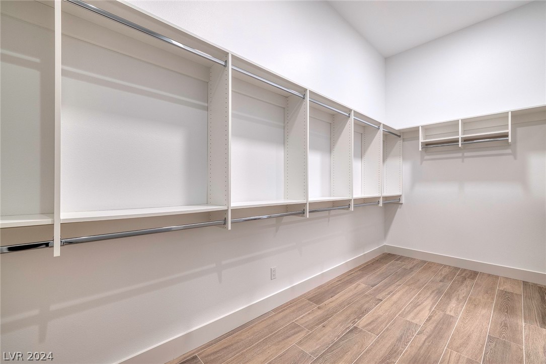 607 Overlook Rim Drive