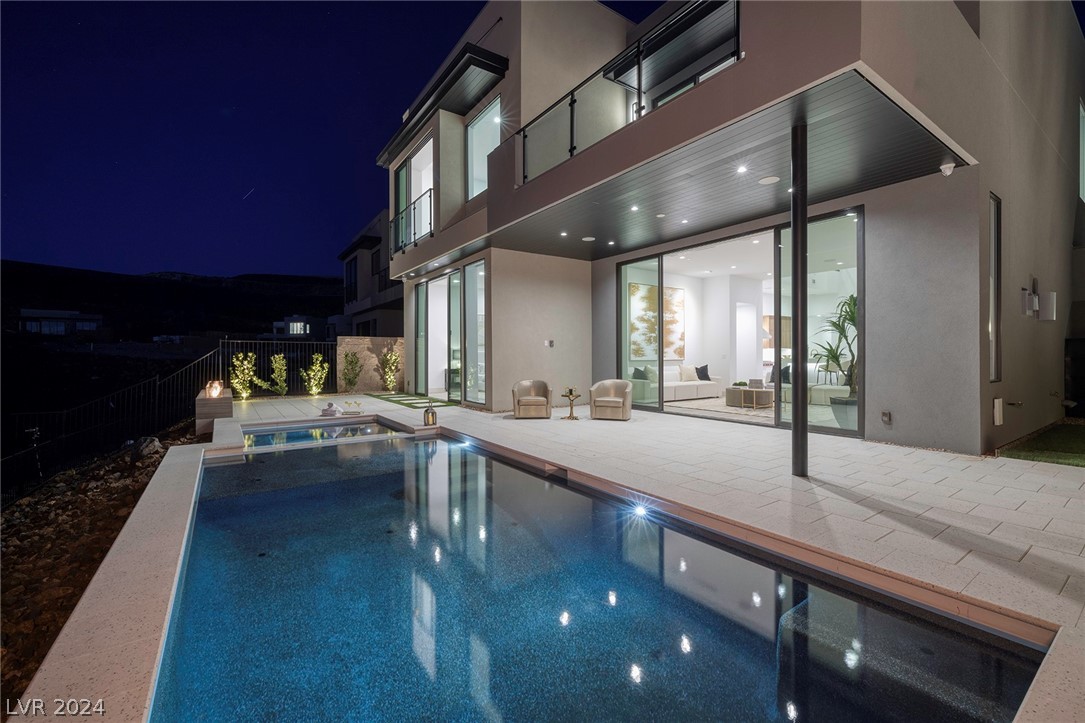 607 Overlook Rim Drive