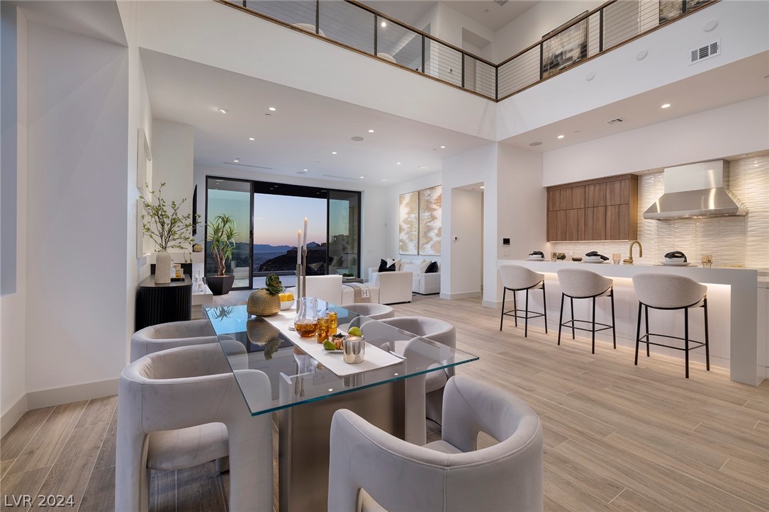 607 Overlook Rim Drive