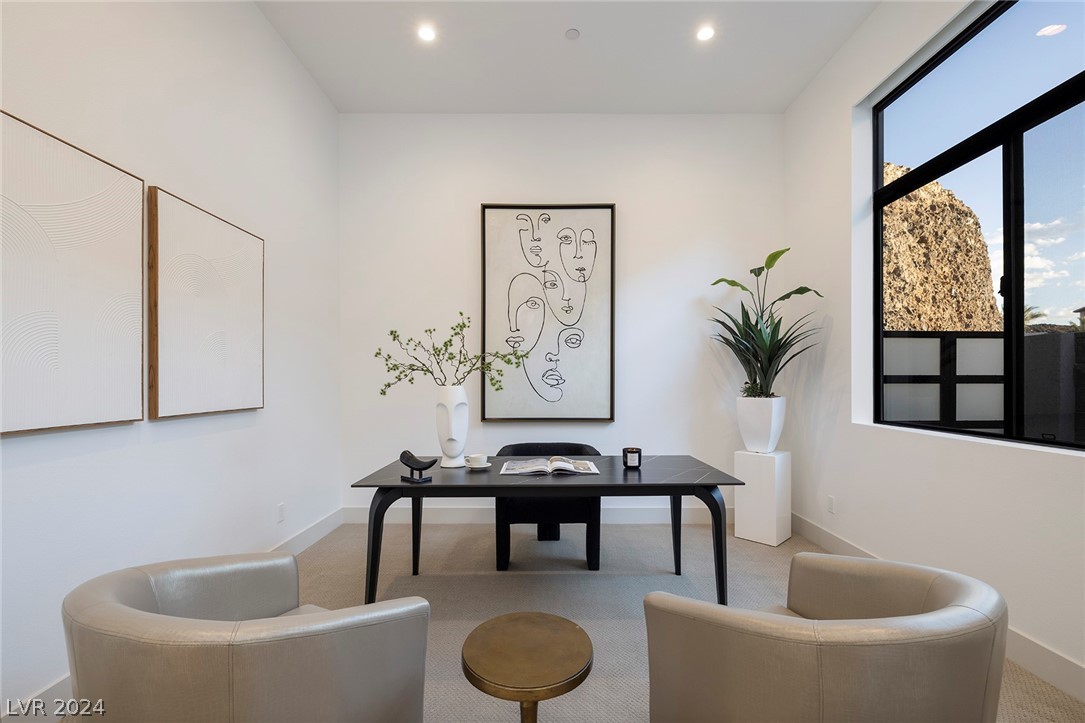 607 Overlook Rim Drive