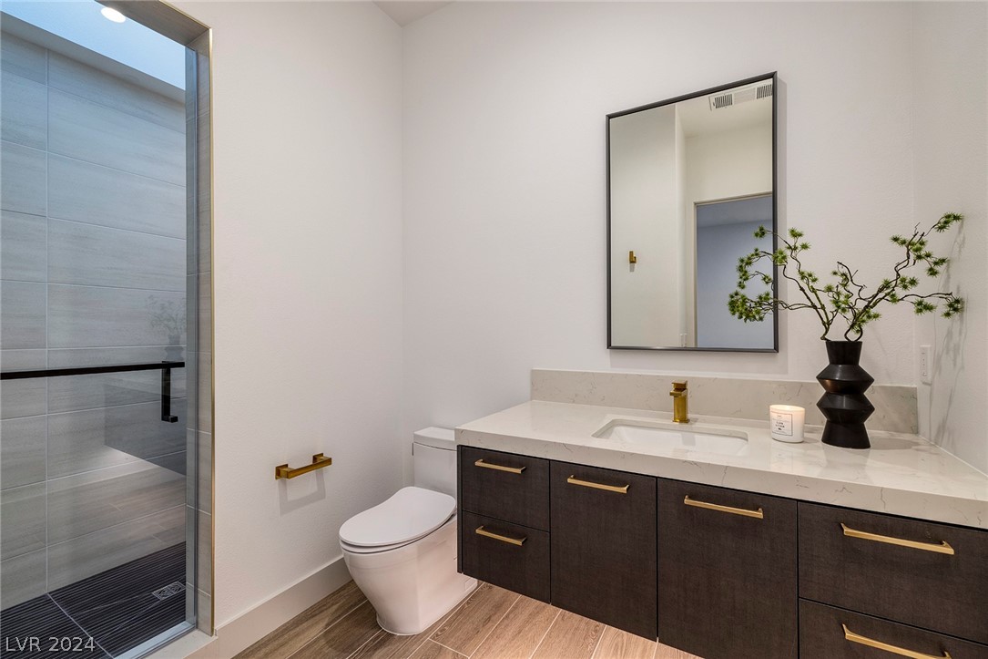 607 Overlook Rim Drive