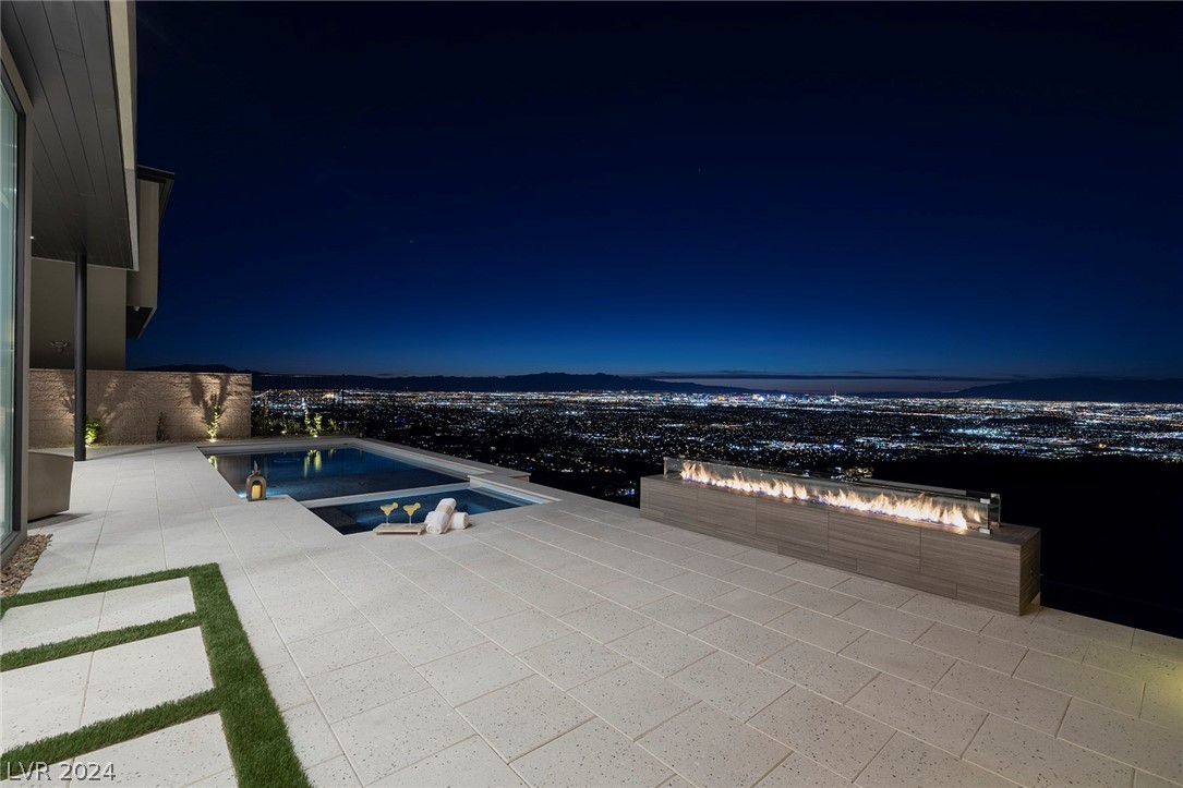 607 Overlook Rim Drive