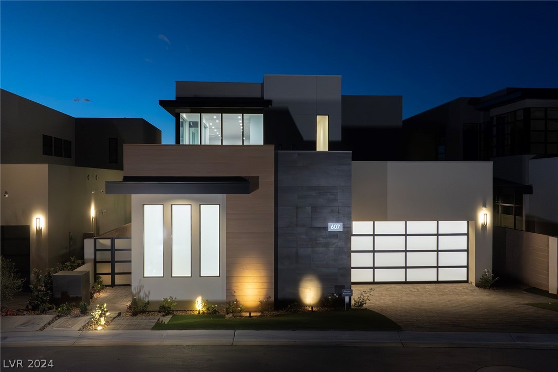 607 Overlook Rim Drive