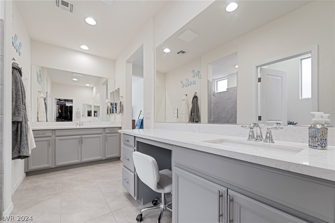 10594 Skye Arroyo Avenue