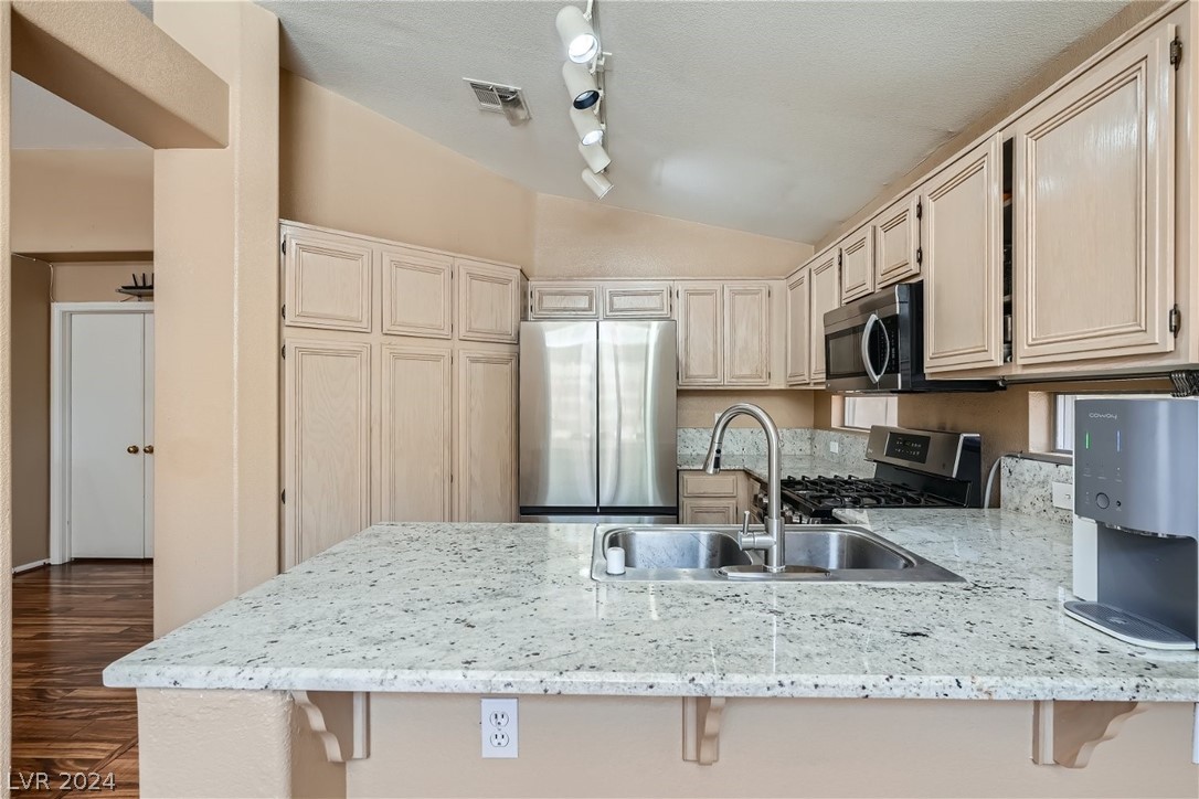 2549 New Morning Avenue