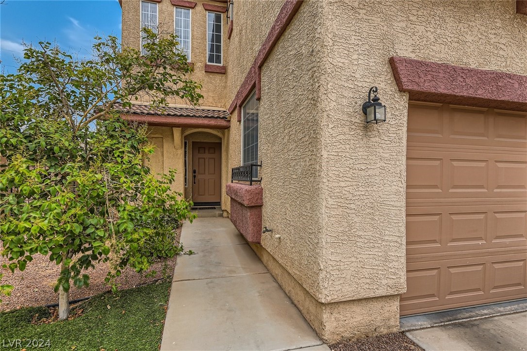 5099 Auburn Skyline Avenue