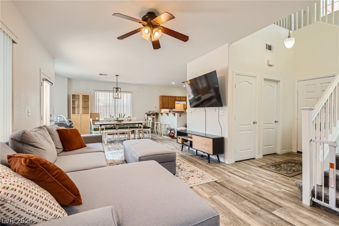 5099 Auburn Skyline Avenue