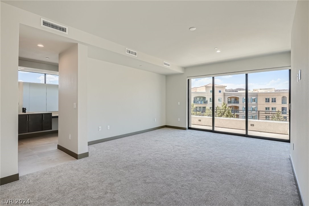 18 Promenade Isle Lane