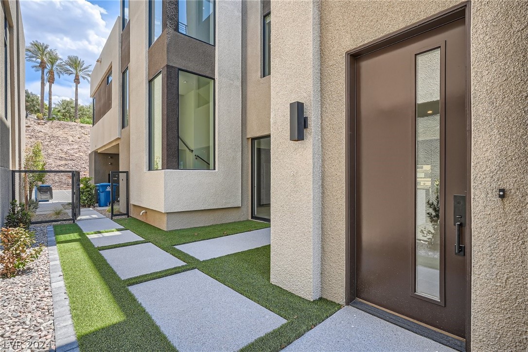 18 Promenade Isle Lane