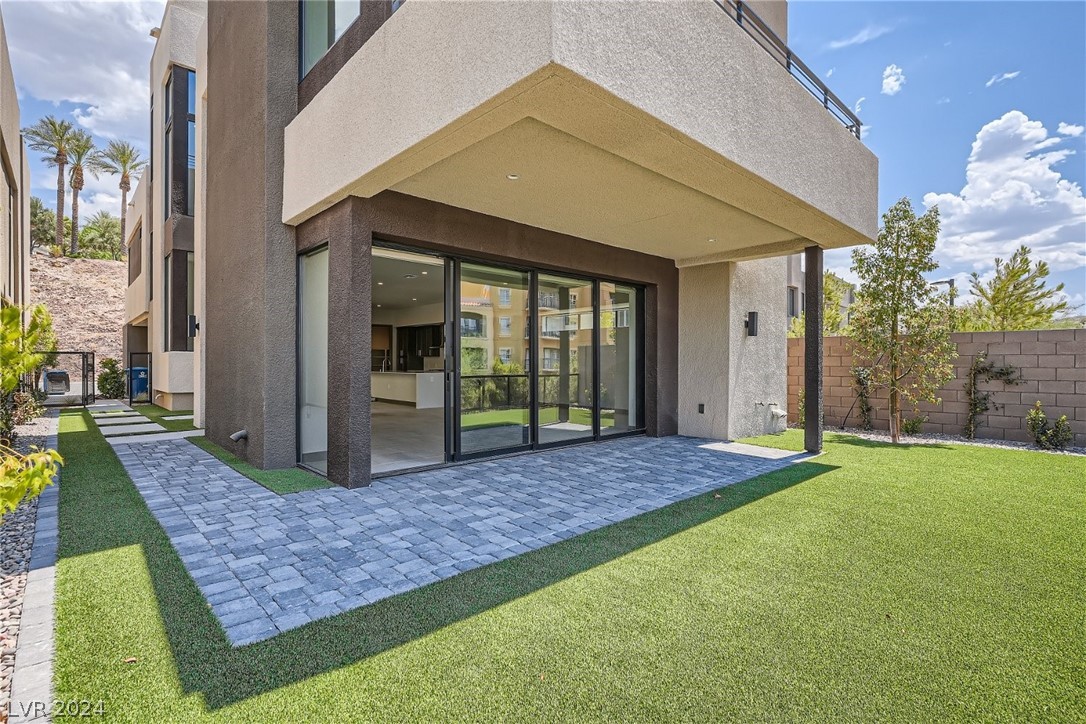 18 Promenade Isle Lane