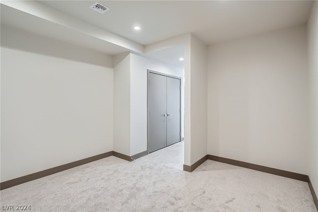 18 Promenade Isle Lane