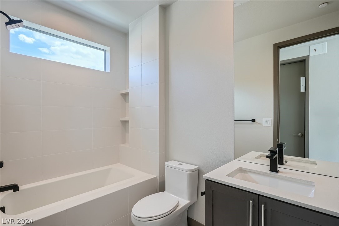 18 Promenade Isle Lane