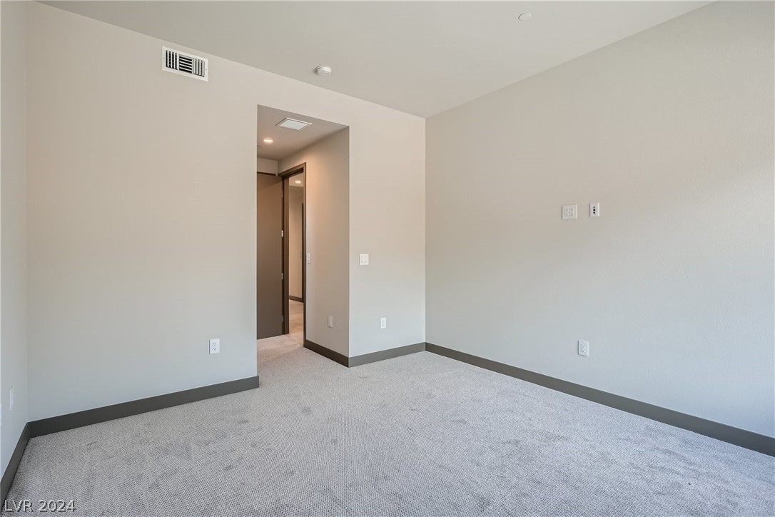 18 Promenade Isle Lane