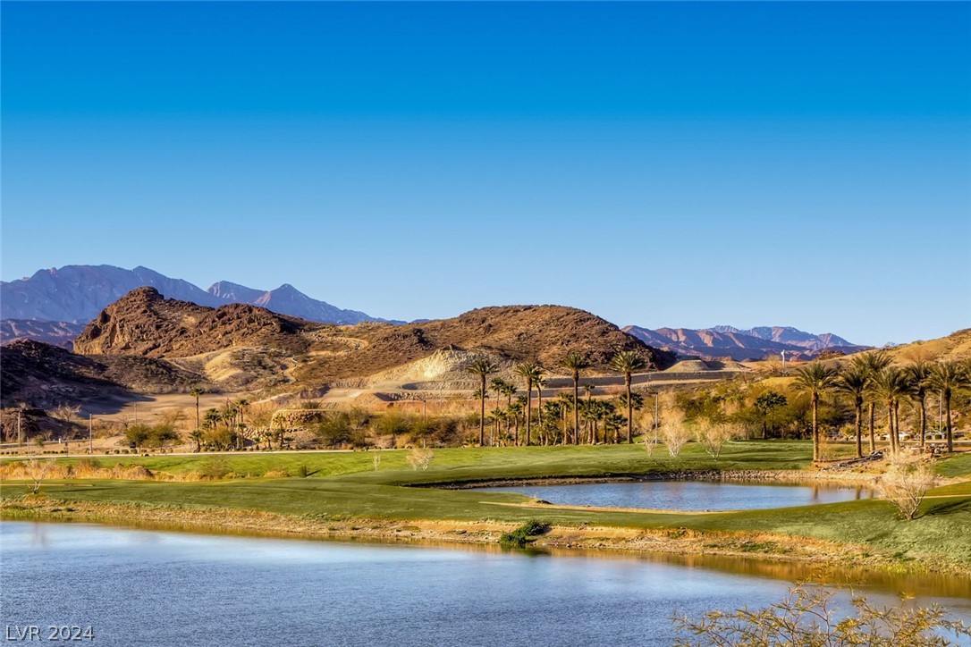 18 Promenade Isle Lane