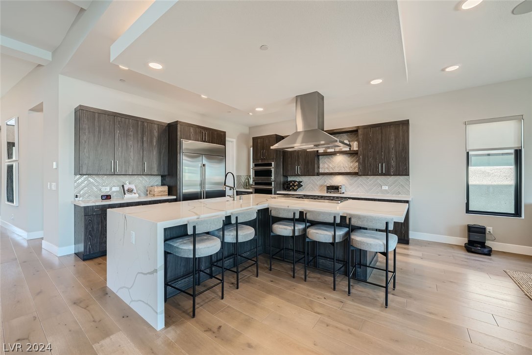 556 Vista Sunset Avenue