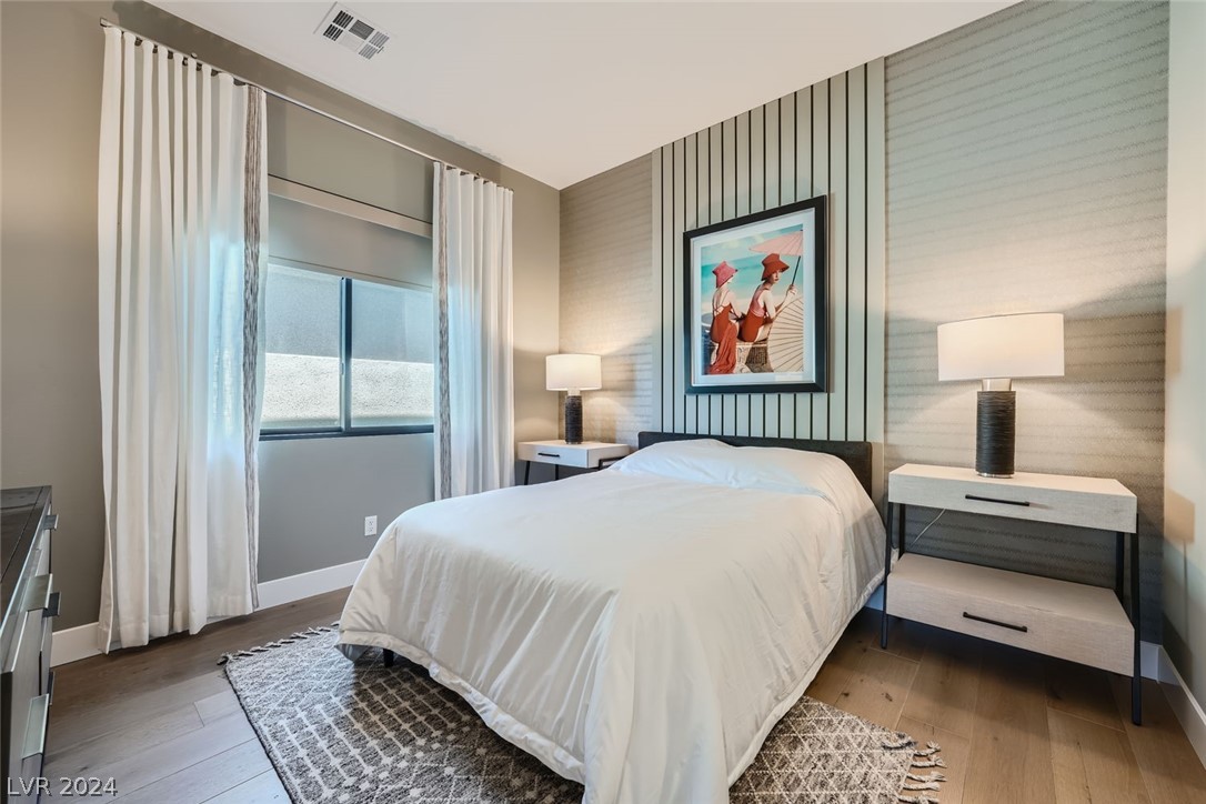 556 Vista Sunset Avenue